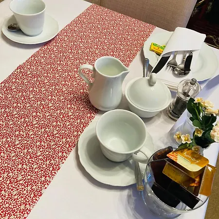 The Pathway בית הארחה